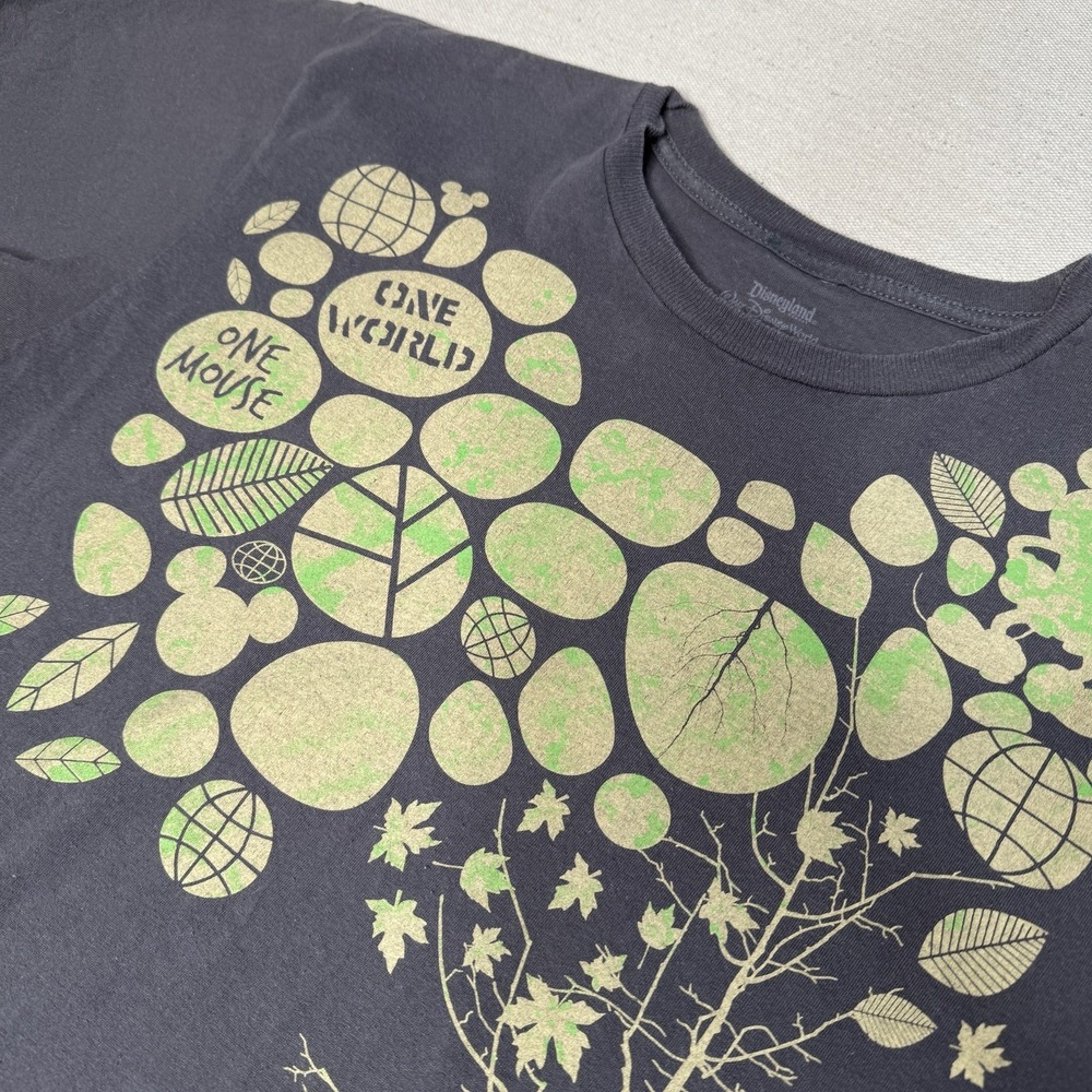 Disney Parks One World One Mouse "Green" Gray Mickey T-Shirt L